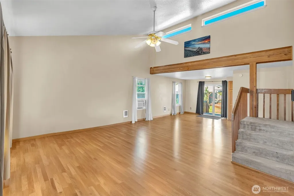 460 Meadow Lane Chehalis WA 98532