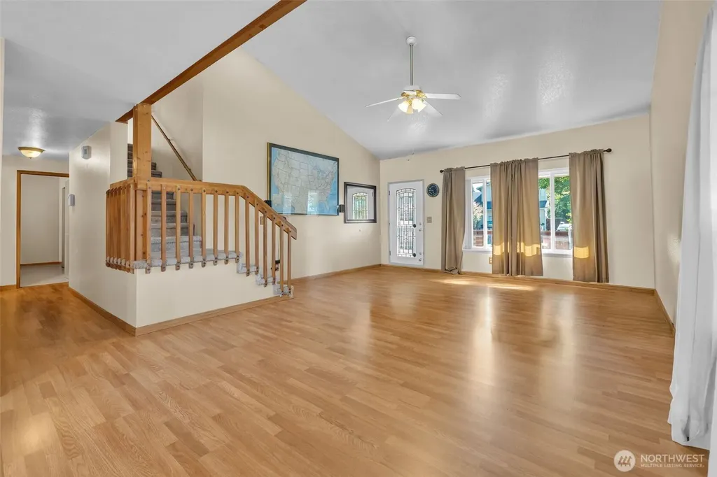 460 Meadow Lane Chehalis WA 98532