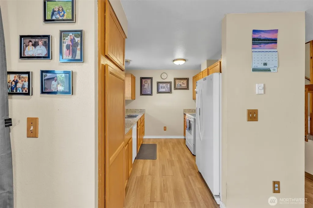 460 Meadow Lane Chehalis WA 98532