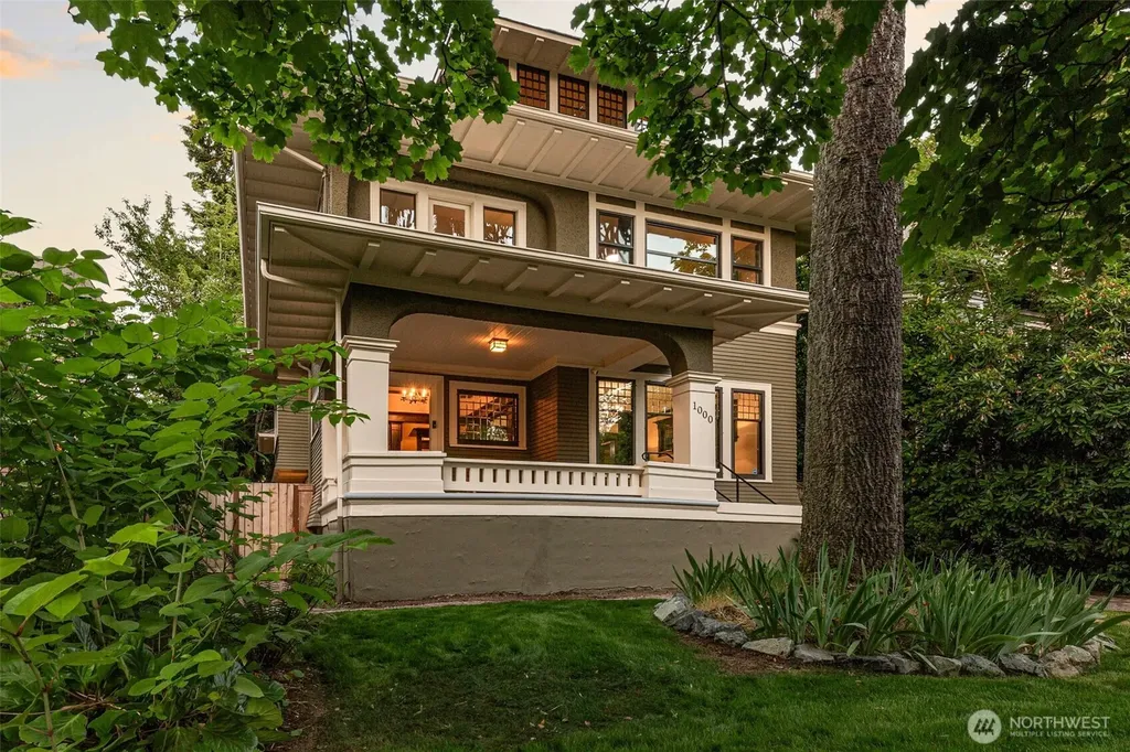 1000 15th Avenue E Seattle WA 98112