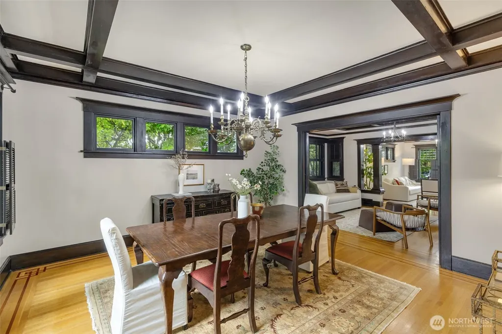 1000 15th Avenue E Seattle WA 98112