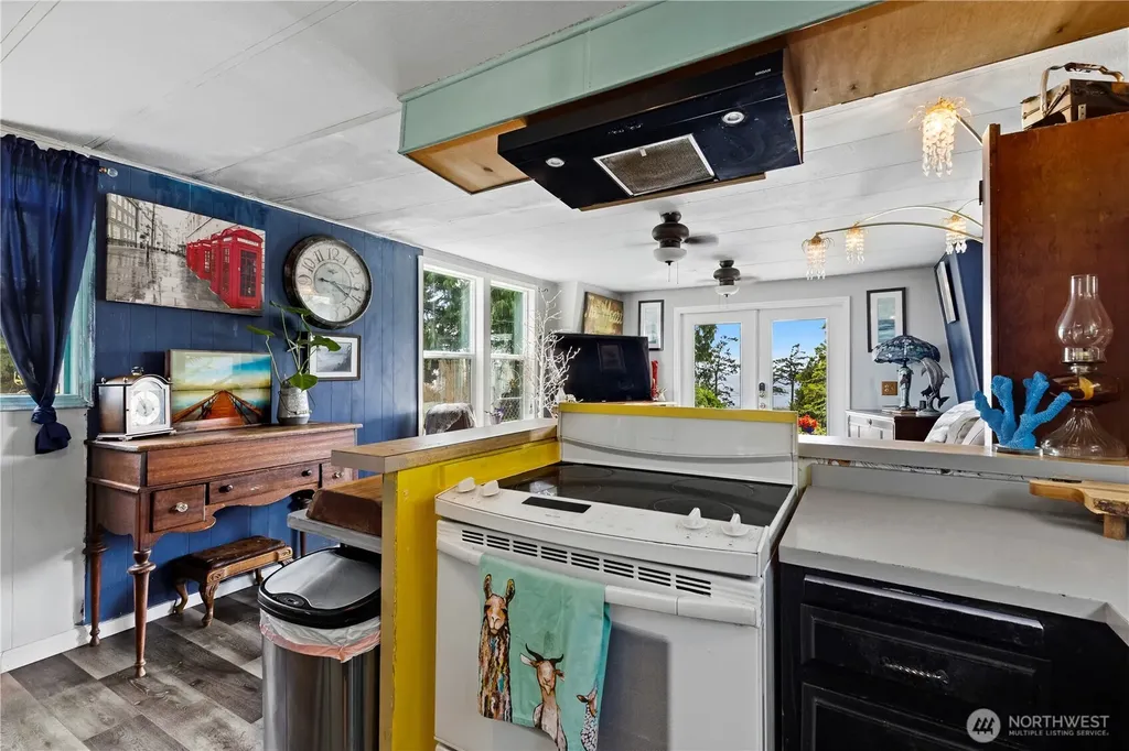 8080 Harborview Road Blaine WA 98230