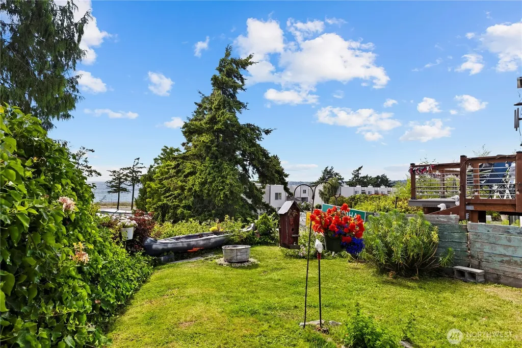 8080 Harborview Road Blaine WA 98230