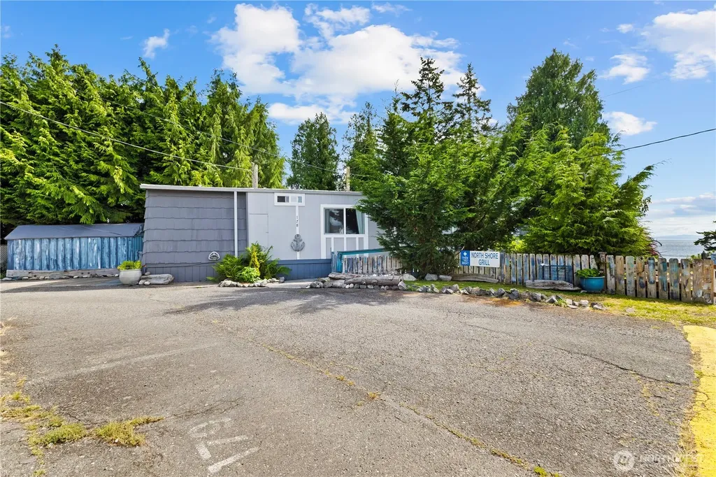 8080 Harborview Road Blaine WA 98230