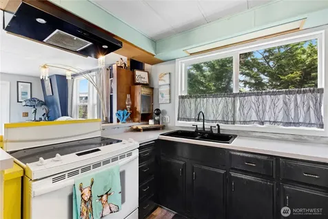 8080 Harborview Road Blaine WA 98230