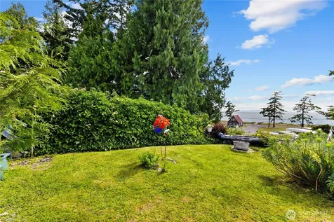 8080 Harborview Road Blaine WA 98230