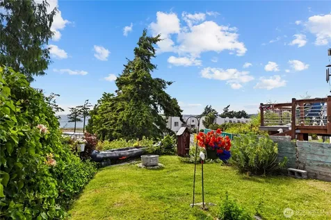 8080 Harborview Road Blaine WA 98230