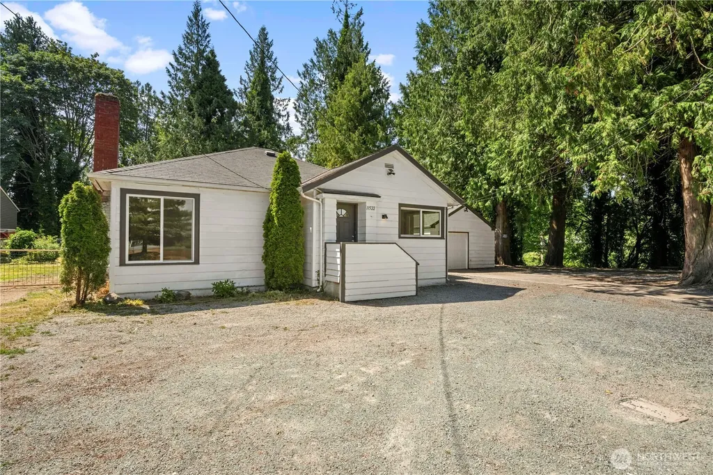 11522 51st Avenue NE Marysville WA 98272