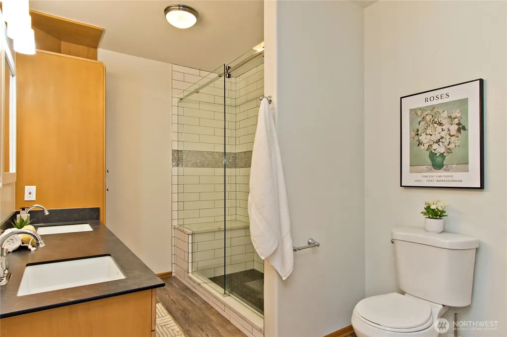 24608 SE 387th Street Enumclaw WA 98022
