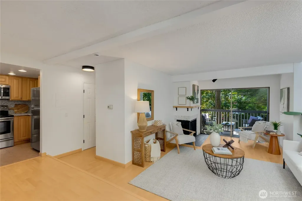 10919 NE 35th Place Bellevue WA 98004