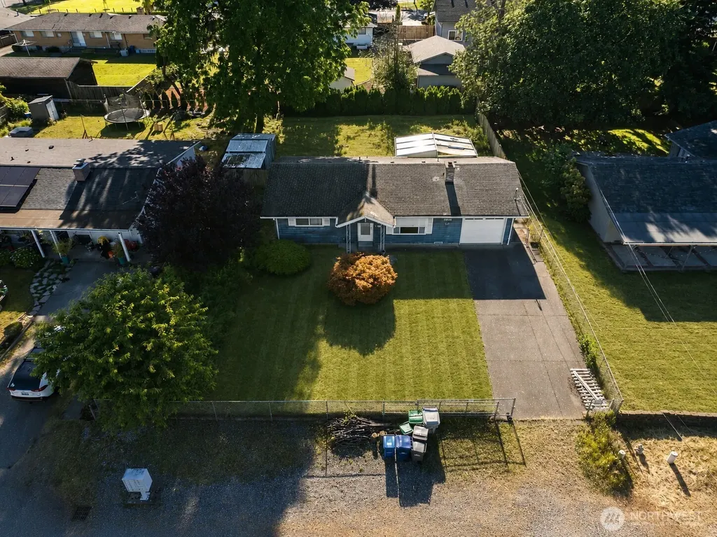19648 105th Avenue SE Renton WA 98055