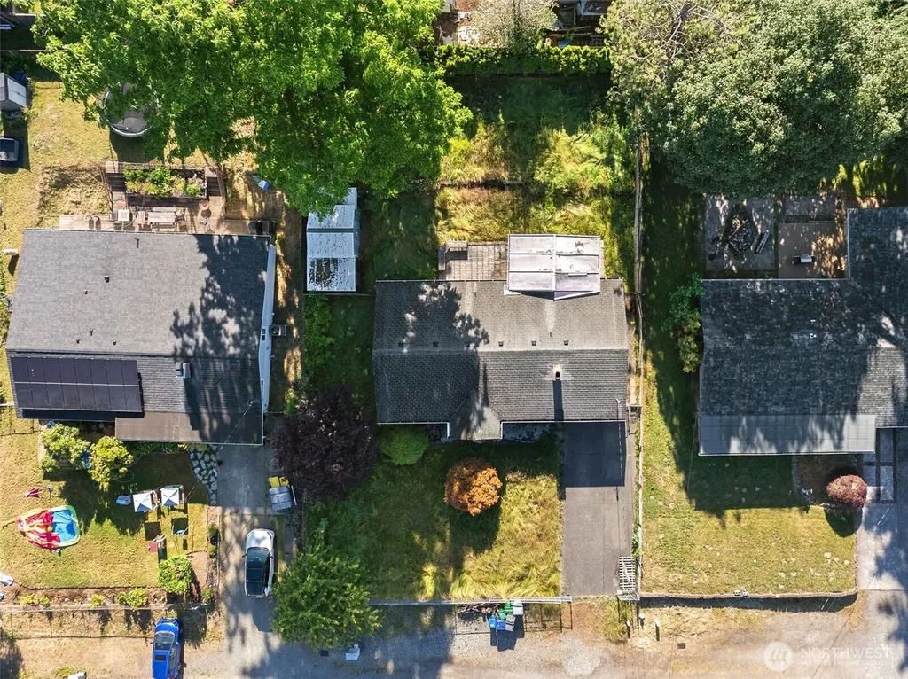 19648 105th Avenue SE Renton WA 98055