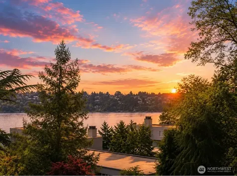 3225 W Mercer Way Mercer Island WA 98040