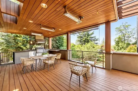 3225 W Mercer Way Mercer Island WA 98040