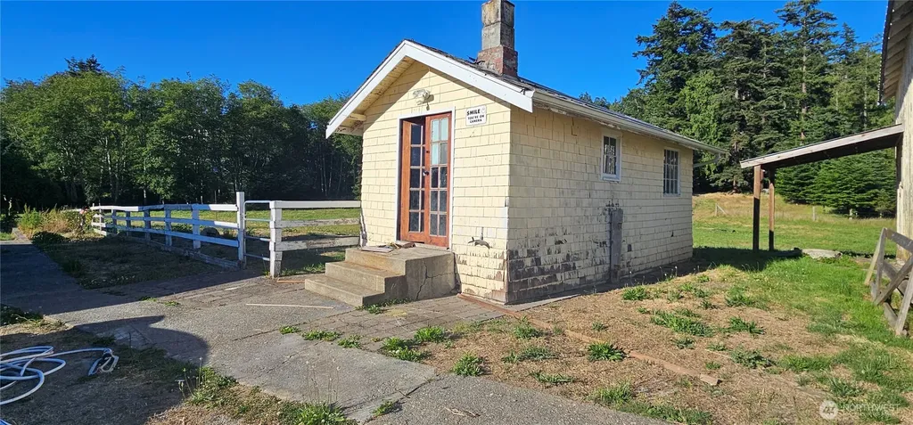 779 Old Willow Lane Camano Island WA 98282