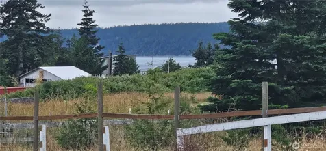 779 Old Willow Lane Camano Island WA 98282