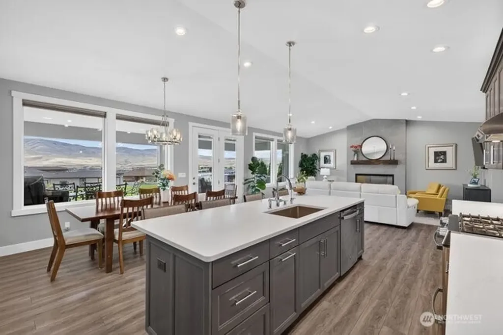 201 Clayton Place SW Mattawa WA 99349