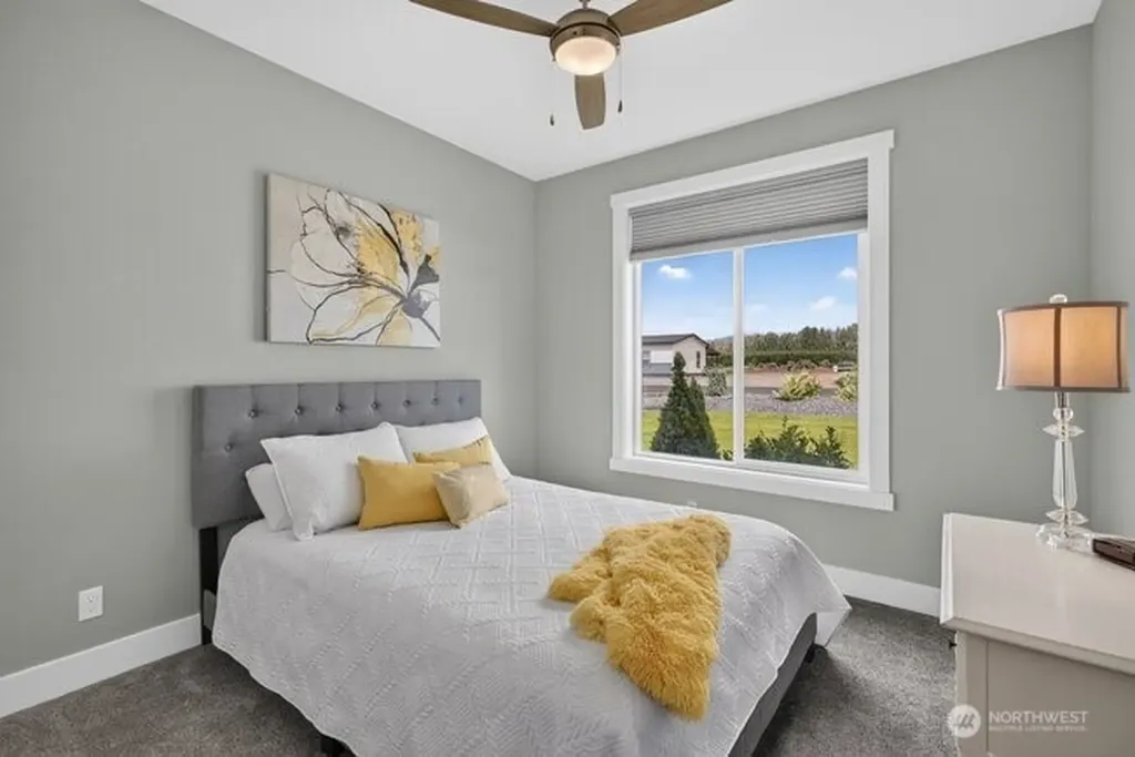 201 Clayton Place SW Mattawa WA 99349