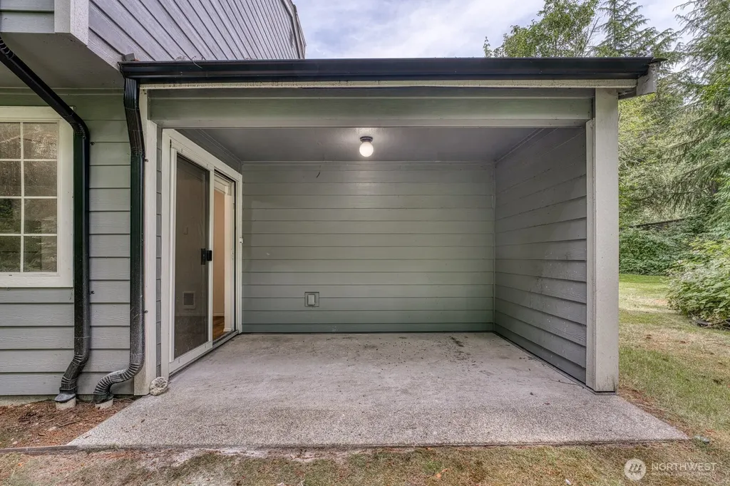 7792 Skansie Avenue Gig Harbor WA 98335