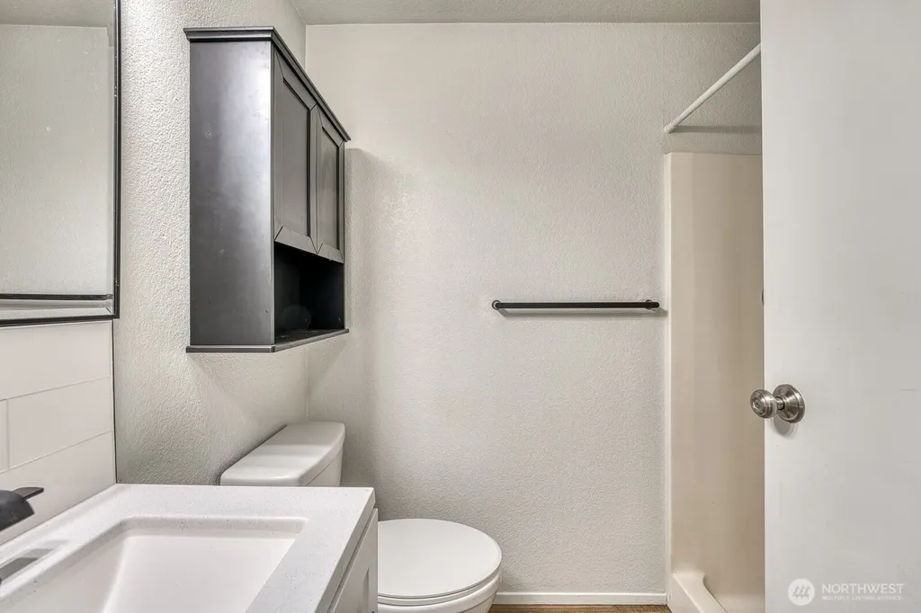 7792 Skansie Avenue Gig Harbor WA 98335