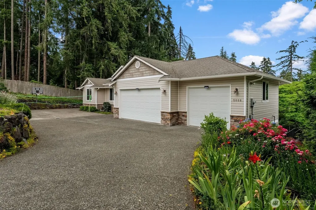 5808 60th Street W University Place WA 98467