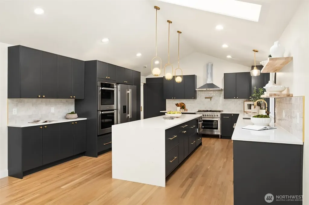 4713 125th Avenue SE Bellevue WA 98006