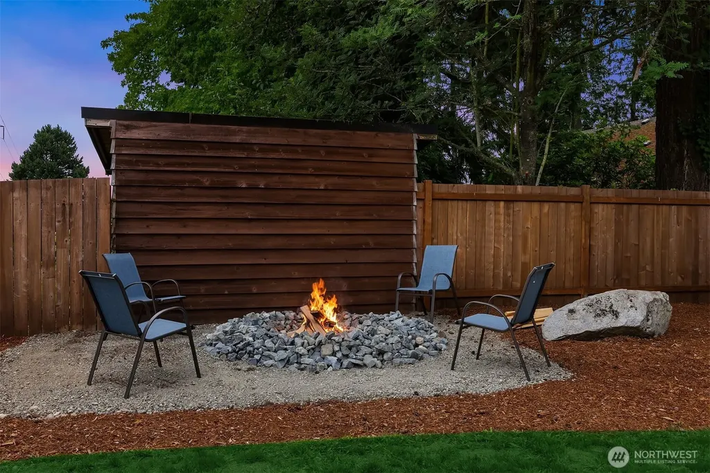 4713 125th Avenue SE Bellevue WA 98006