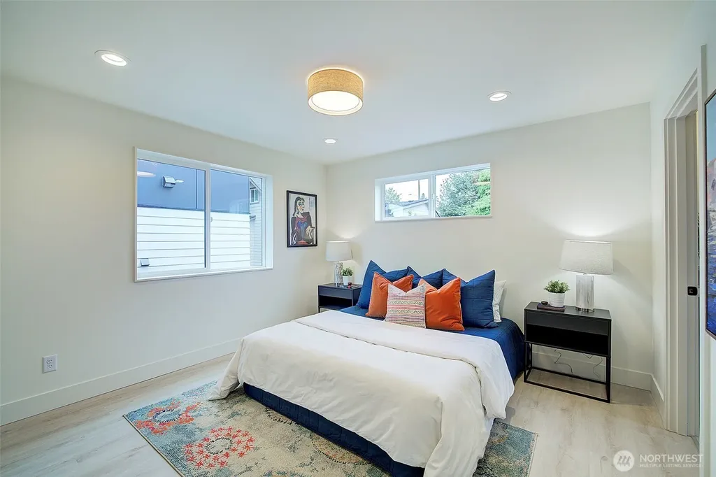 7914 34th Avenue SW Seattle WA 98126