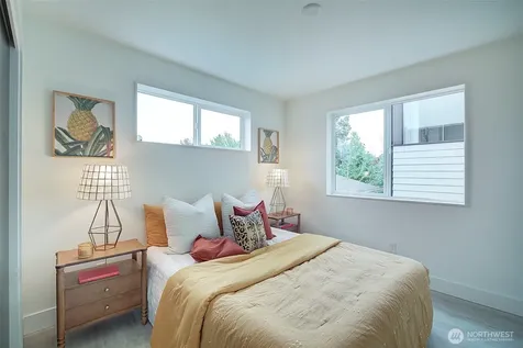 7914 34th Avenue SW Seattle WA 98126