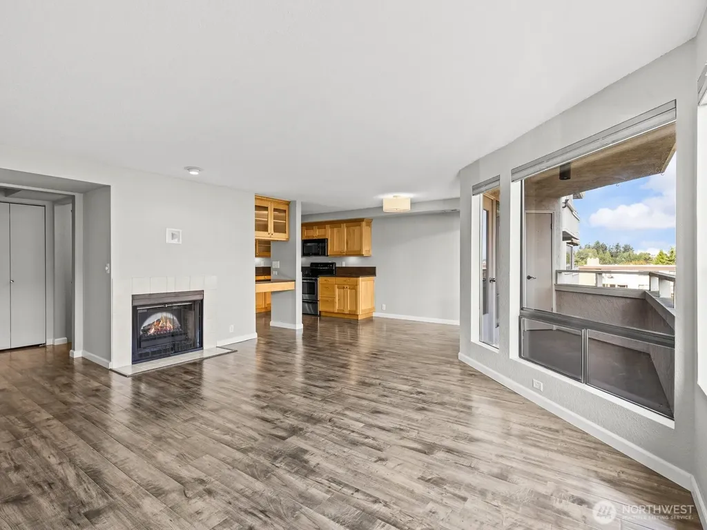 1113 5th Avenue S Edmonds WA 98020