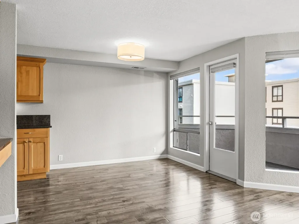 1113 5th Avenue S Edmonds WA 98020
