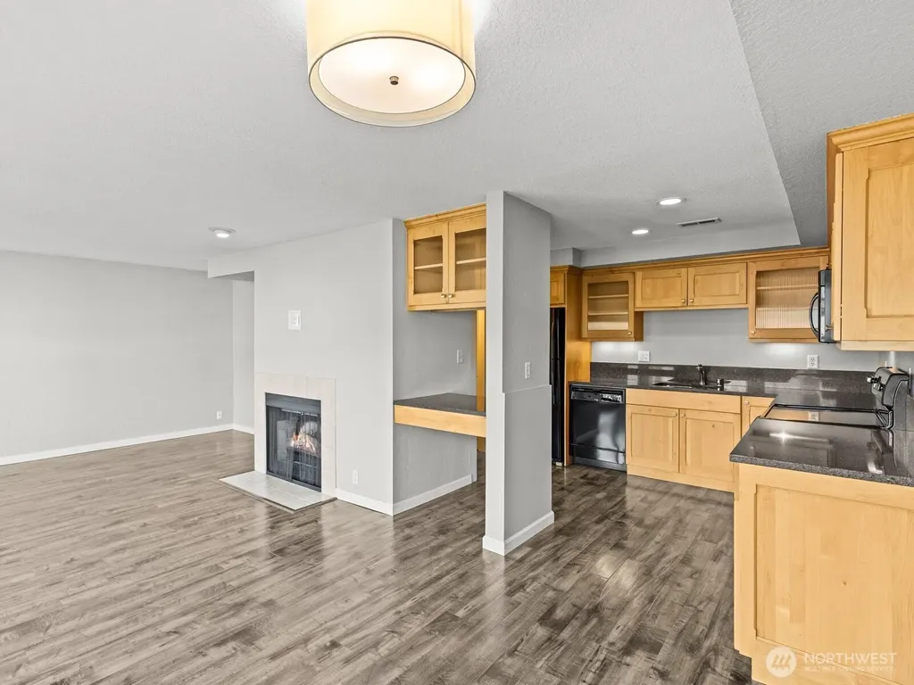 1113 5th Avenue S Edmonds WA 98020
