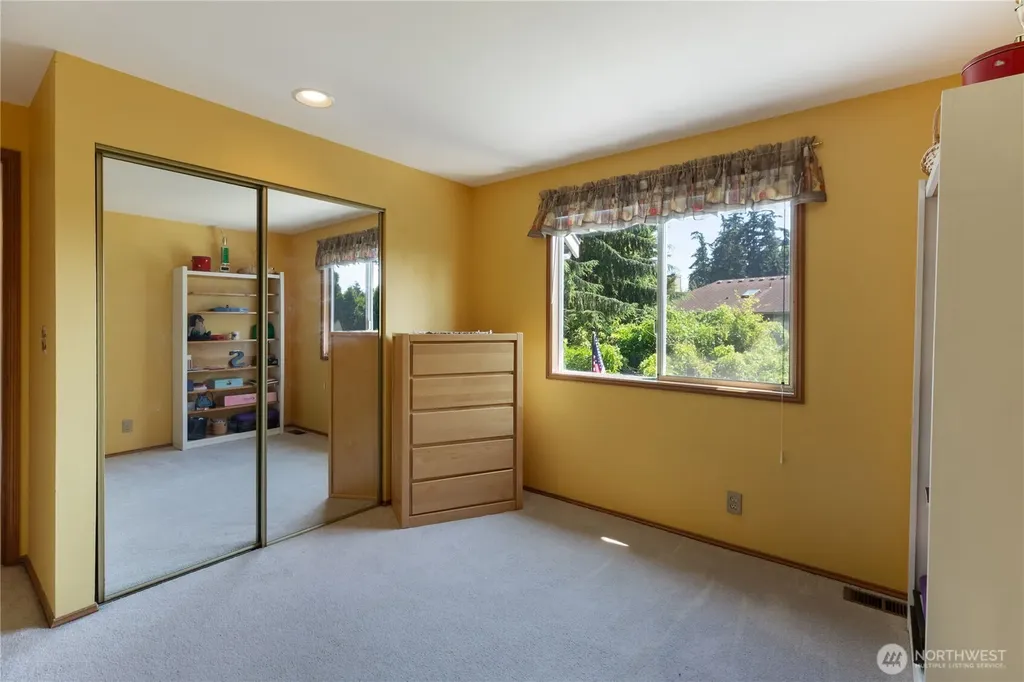 5206 125th Place SW Mukilteo WA 98275