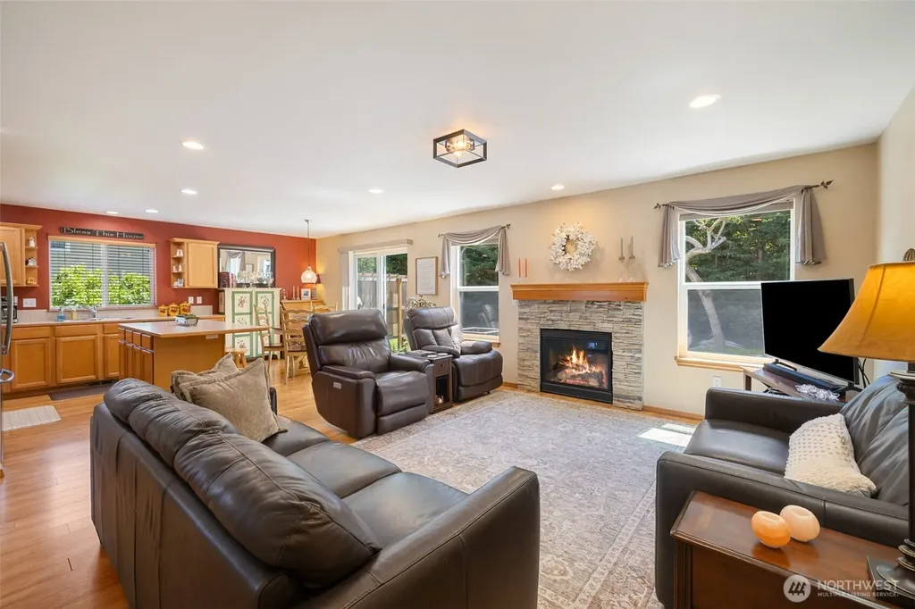 1108 Eckard Avenue Port Angeles WA 98362