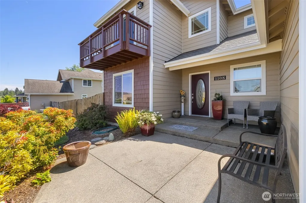 1108 Eckard Avenue Port Angeles WA 98362