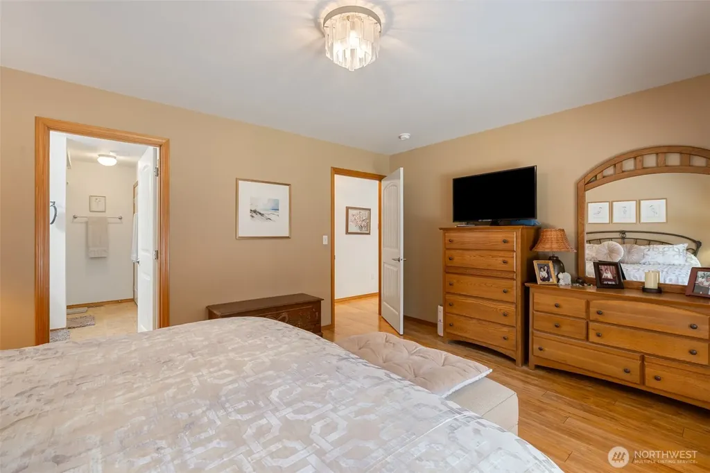 1108 Eckard Avenue Port Angeles WA 98362