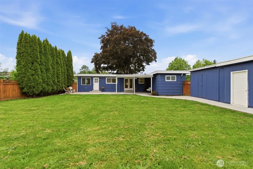 8423 E D Street Tacoma WA 98445