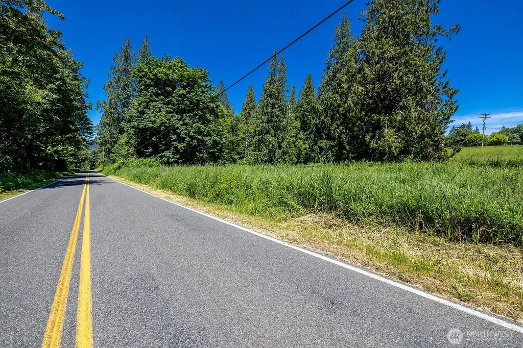 18901 Welch Road Snohomish WA 98296