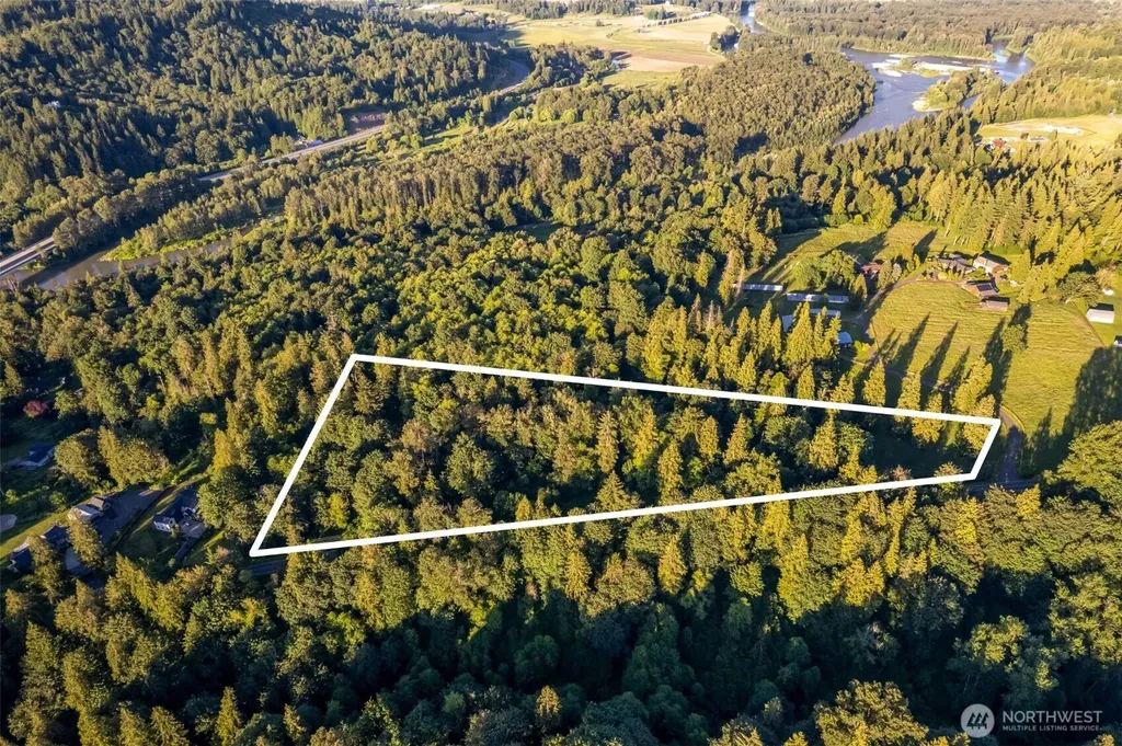 18901 Welch Road Snohomish WA 98296