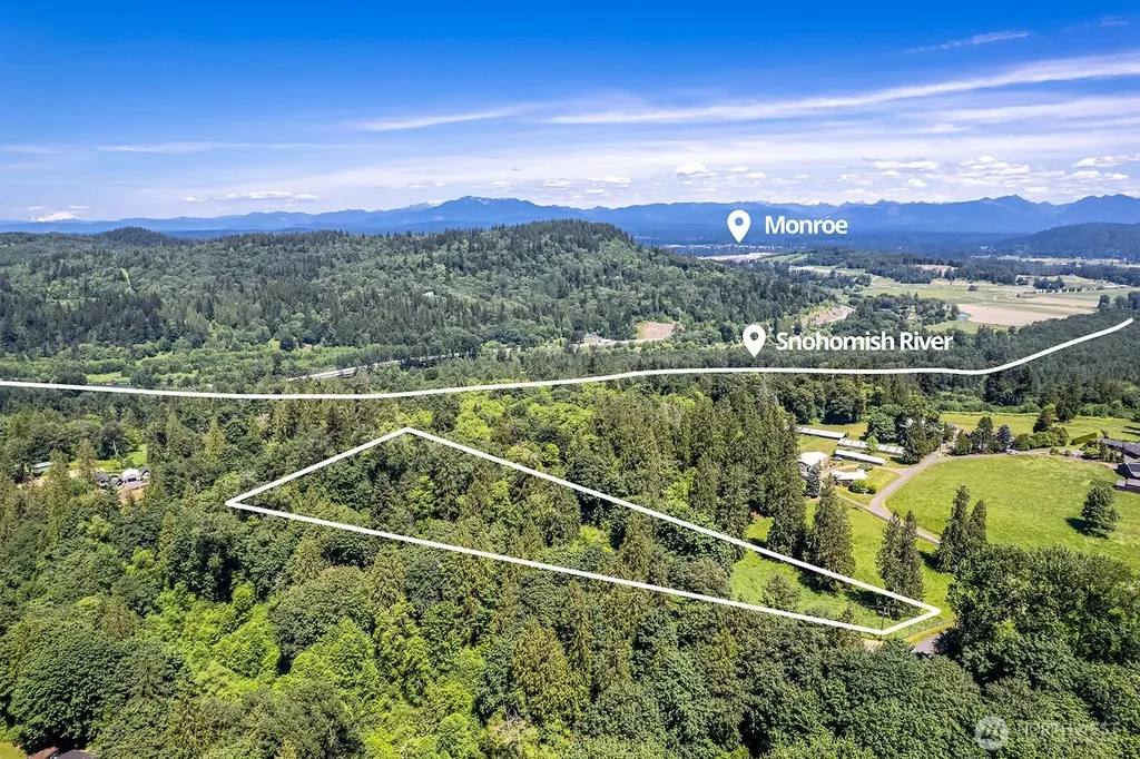 18901 Welch Road Snohomish WA 98296