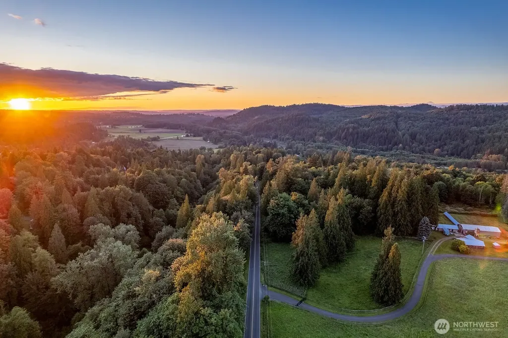 18901 Welch Road Snohomish WA 98296