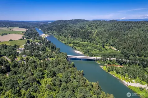 18901 Welch Road Snohomish WA 98296