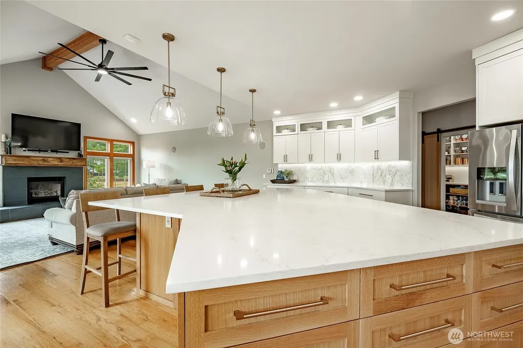 7969 Rodeo Drive Lynden WA 98264