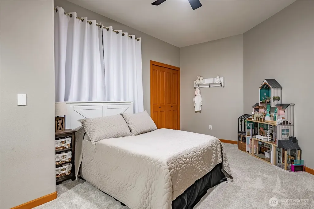 7969 Rodeo Drive Lynden WA 98264