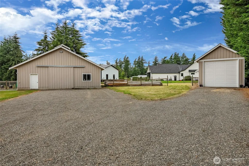7969 Rodeo Drive Lynden WA 98264