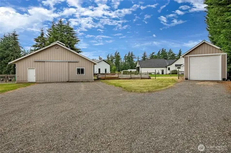 7969 Rodeo Drive Lynden WA 98264