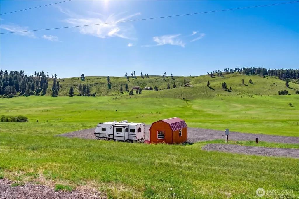 1541 Bettas Road Cle Elum WA 98922
