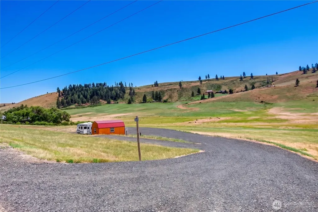 1541 Bettas Road Cle Elum WA 98922