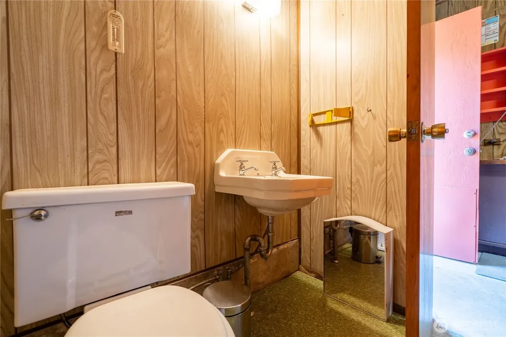 9281 Stein Road Custer WA 98240