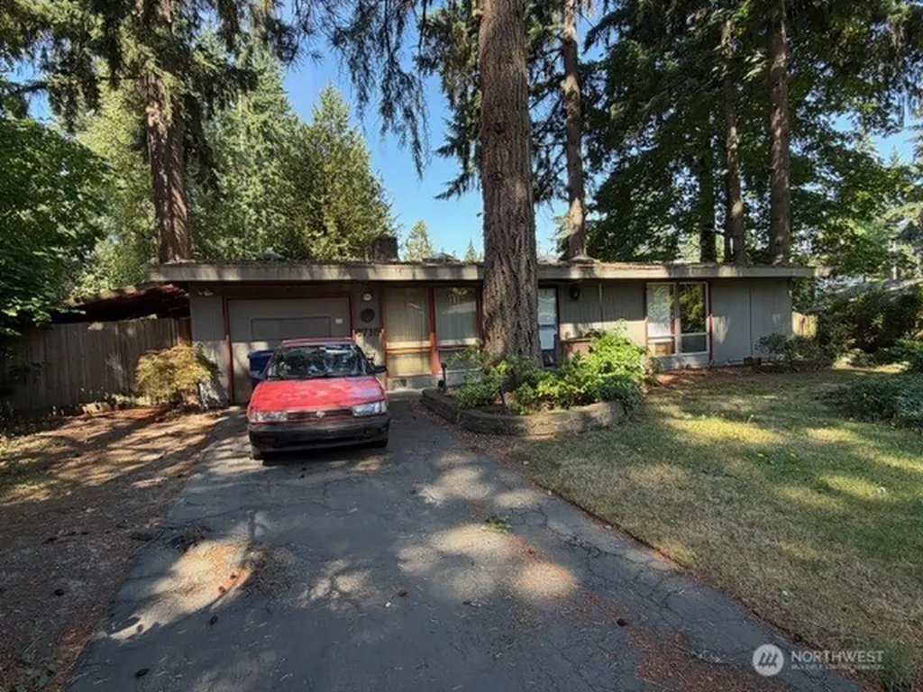 1715 146th Avenue SE Bellevue WA 98007